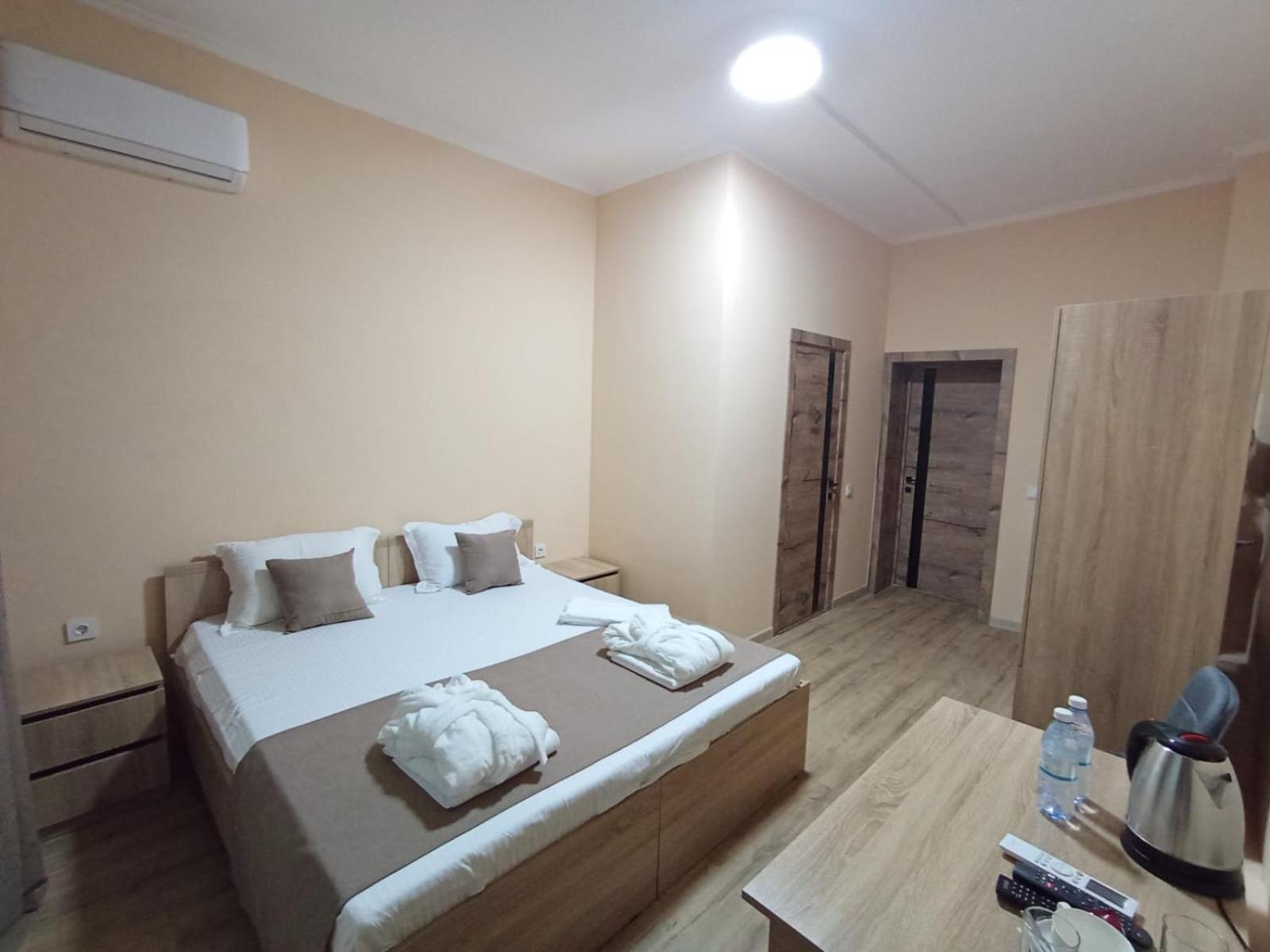 Belon Garden Hotel Astana Luaran gambar