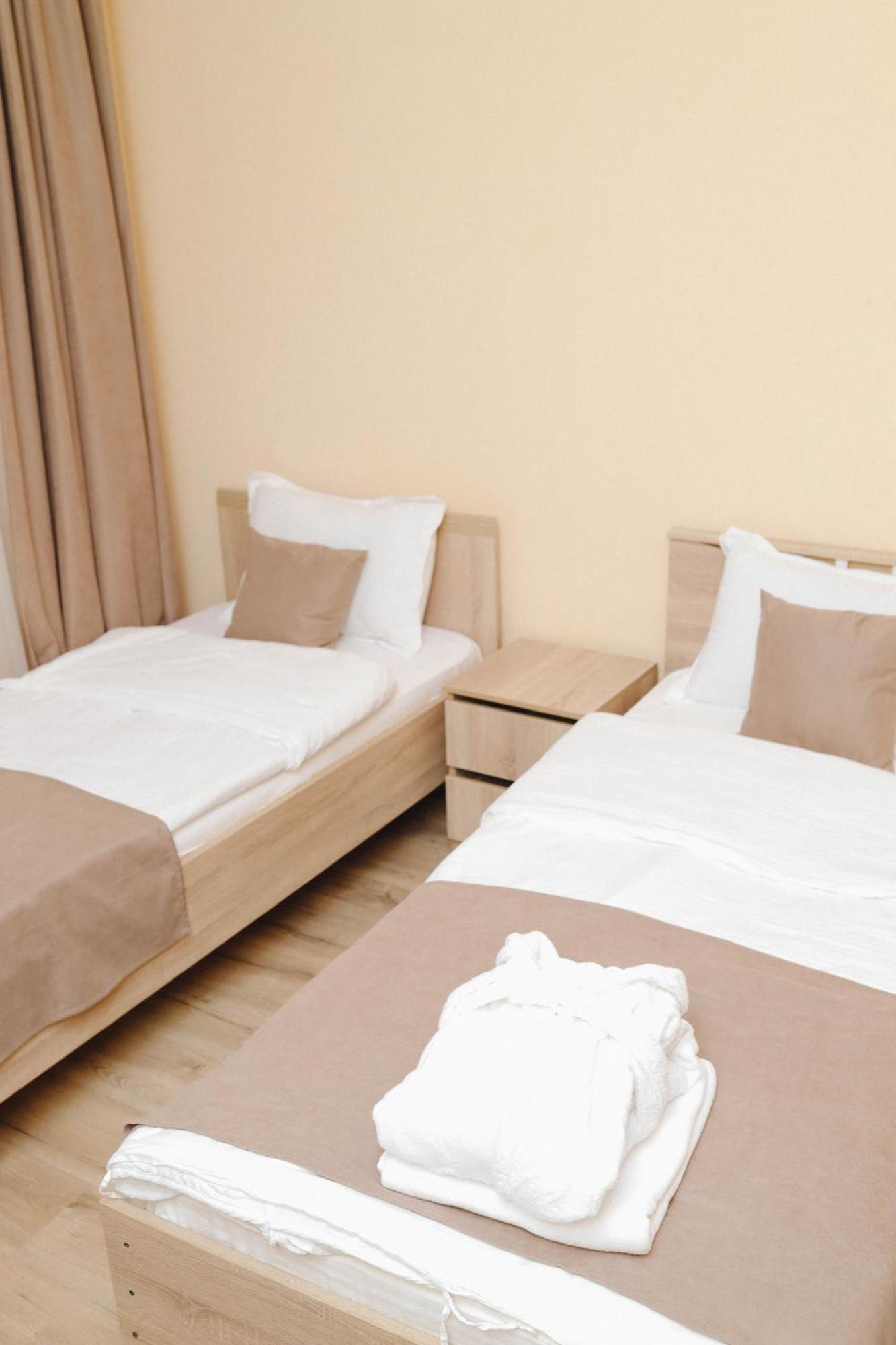 Belon Garden Hotel Astana Luaran gambar